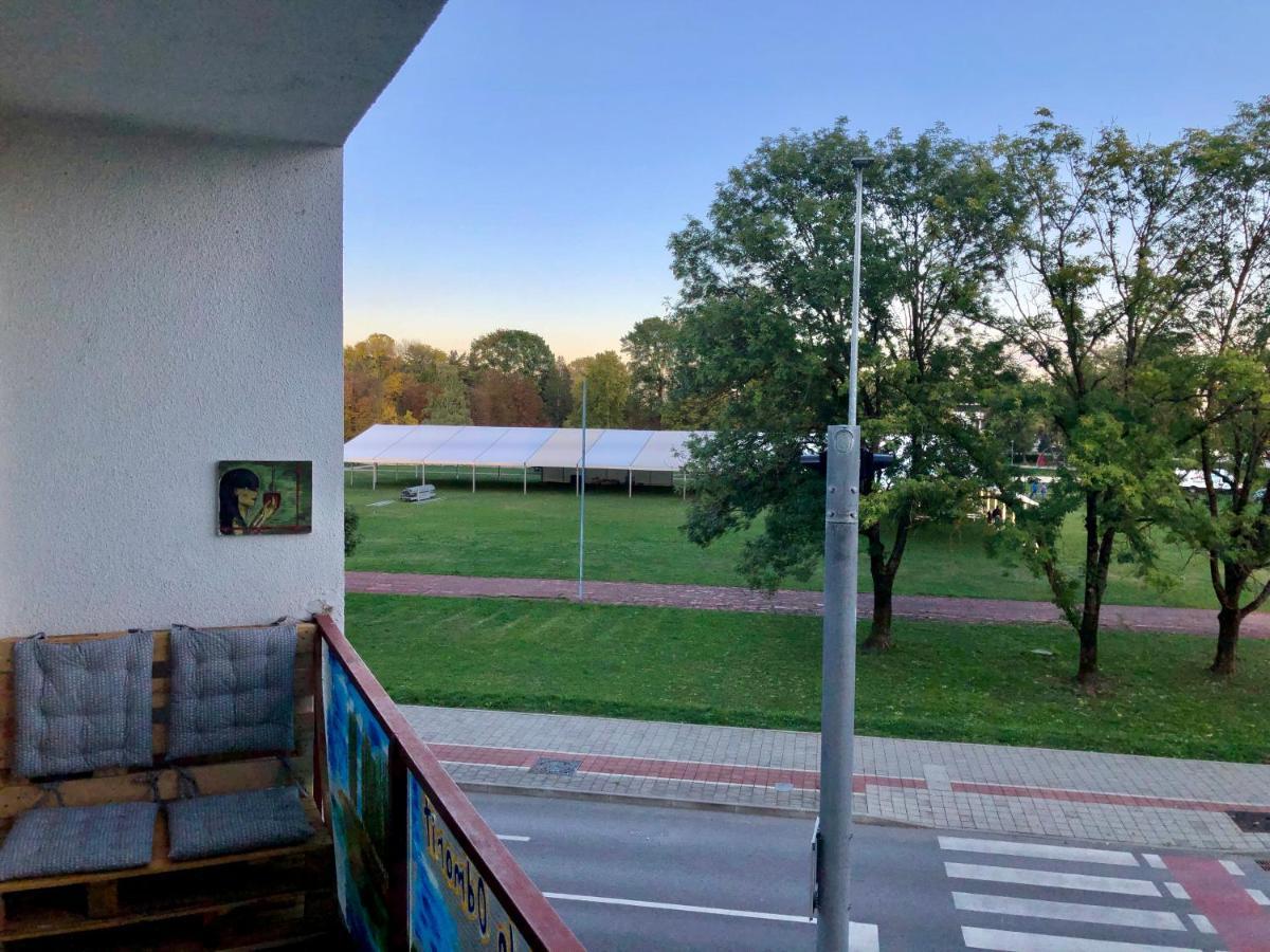 Treba Malo Odmorit - Self Check-In Option, Family Room, Ps4 Pro, Free Parking Karlovac Bagian luar foto