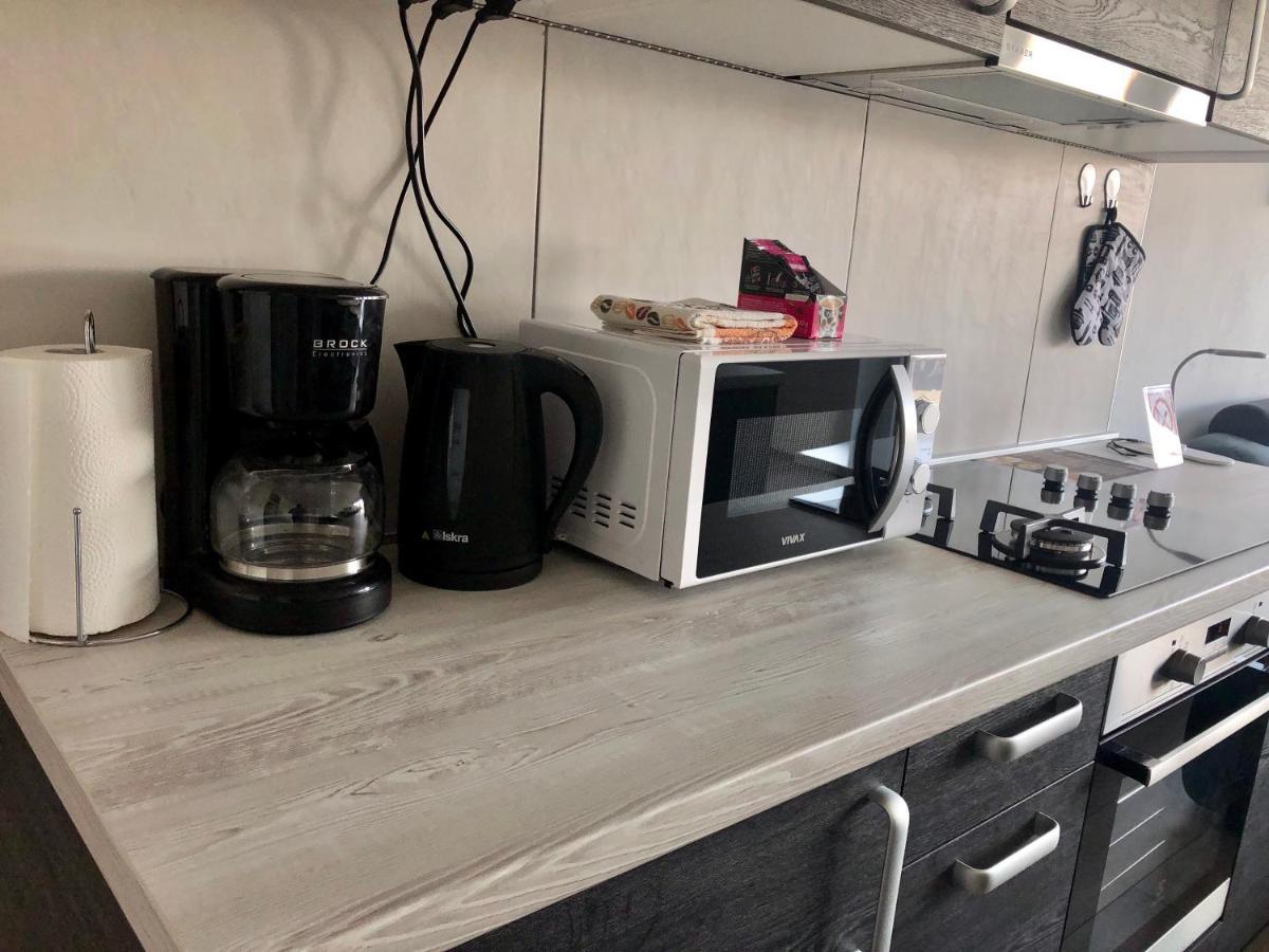 Treba Malo Odmorit - Self Check-In Option, Family Room, Ps4 Pro, Free Parking Karlovac Bagian luar foto